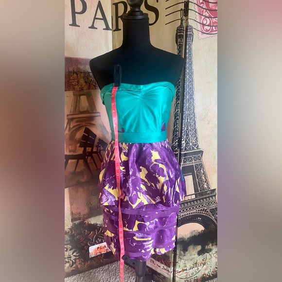 BCBG Maxazria Purple and Turquoise dress-Size 4 - Picture 4 of 6